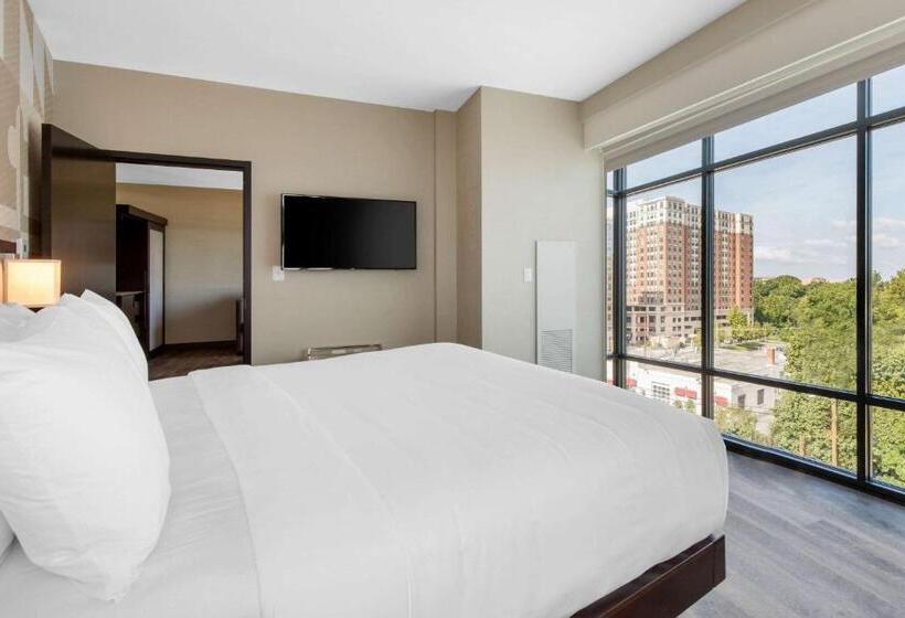 Suite met Kingsize Bed, Cambria Hotel College Park