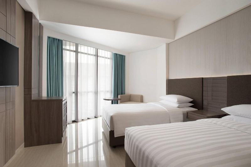 חדר סטנדרט נוף לבריכה, Fairfield By Marriott Belitung