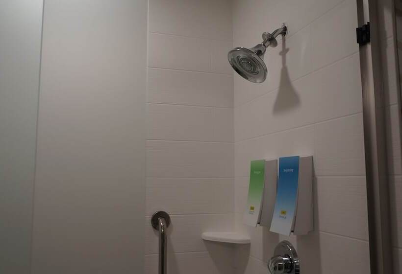 جناح, Home2 Suites By Hilton Clermont