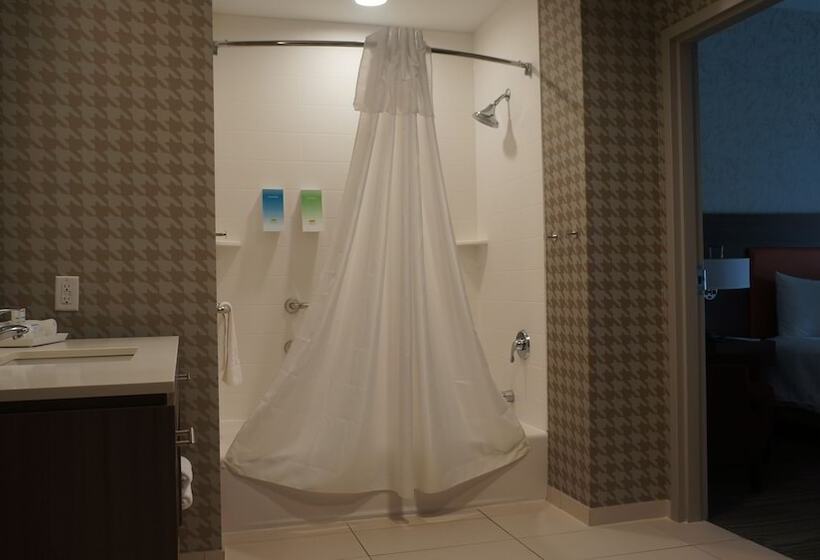 Люкс, Home2 Suites By Hilton Clermont