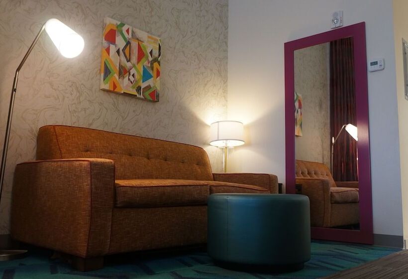 جناح, Home2 Suites By Hilton Clermont