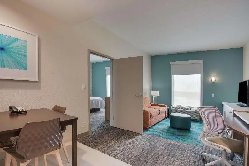 キングサイズベッドのスイートルーム, Home2 Suites By Hilton Clermont