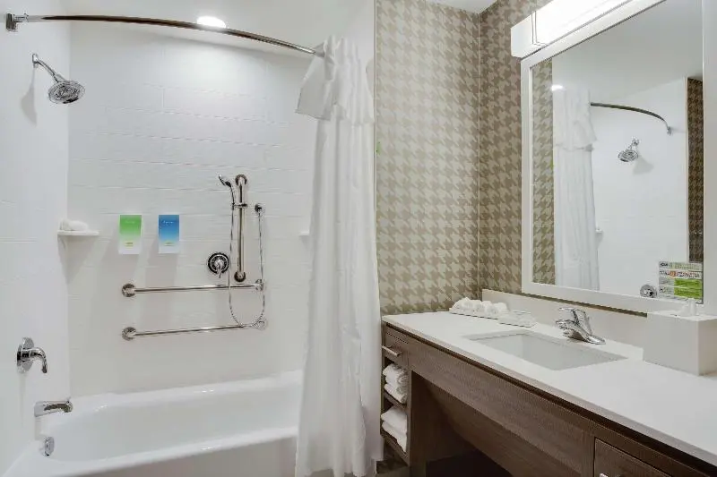 キングサイズベッドのスイートルーム, Home2 Suites By Hilton Clermont