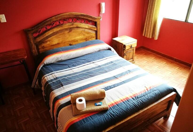 اتاق لوکس, Bolivian Heights Hostel