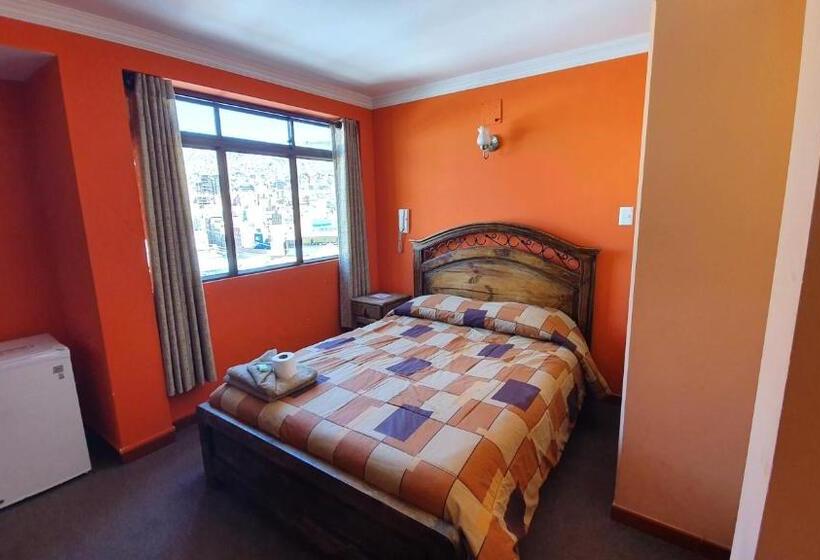 اتاق لوکس, Bolivian Heights Hostel