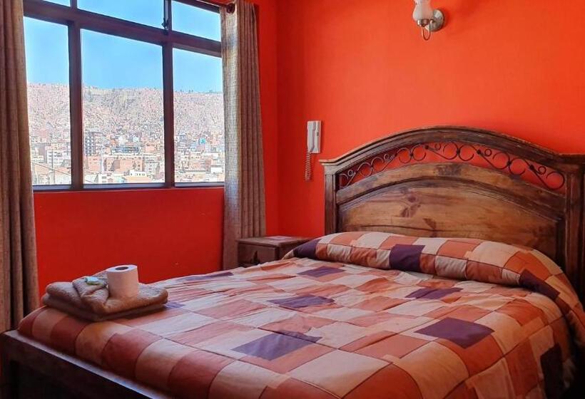اتاق لوکس, Bolivian Heights Hostel