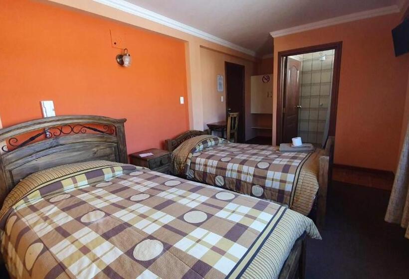 اتاق استاندارد, Bolivian Heights Hostel
