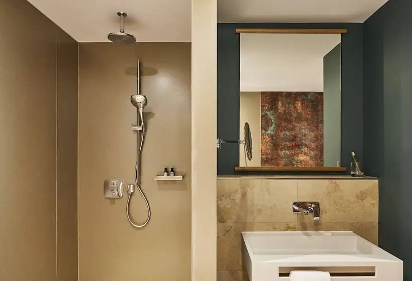 シティビュープレミアムルーム, Indigo Dresden   Wettiner Platz, An Ihg