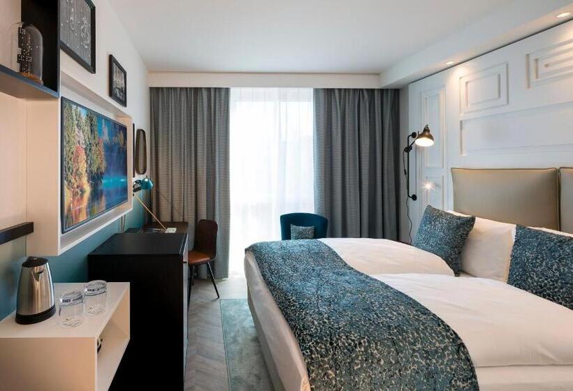 חדר פרמיום, Indigo Dresden   Wettiner Platz, An Ihg