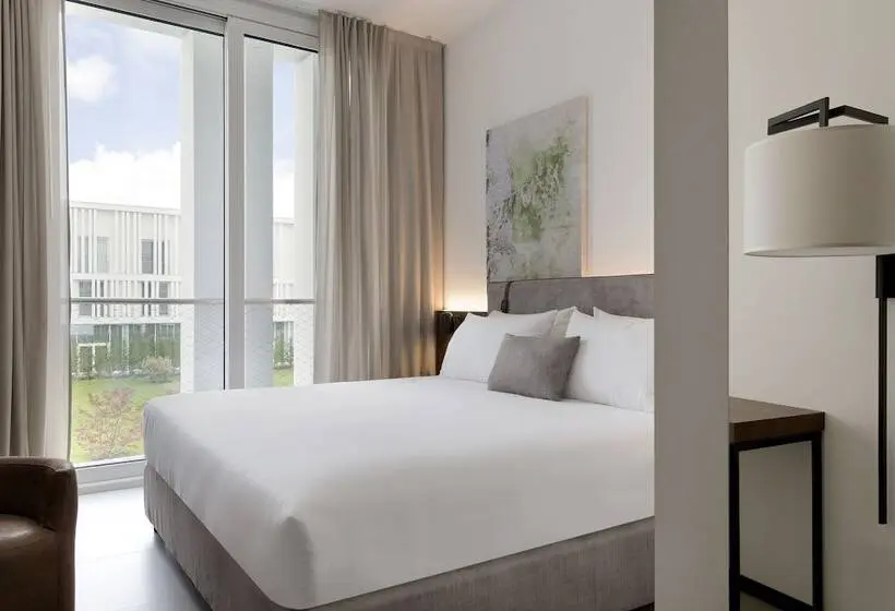 اتاق لوکس, J Hotel