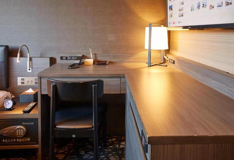 Pokój Standard, Monday Haneda Airport