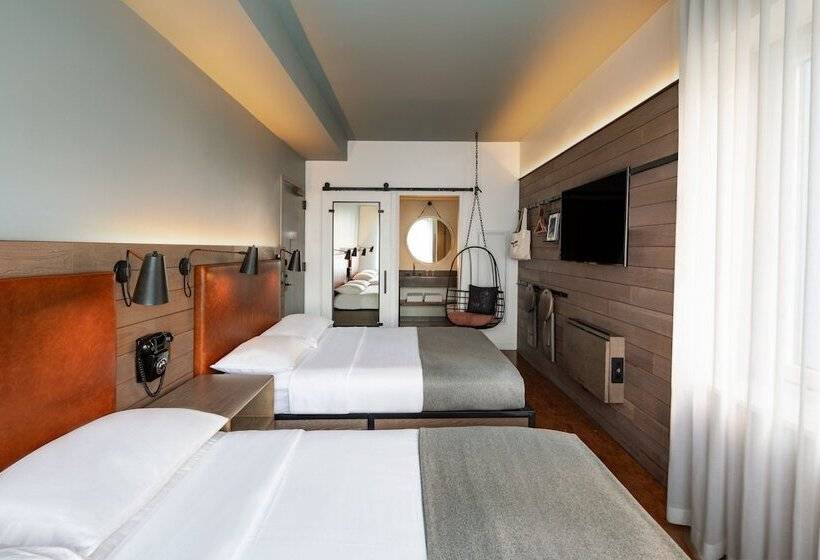 带2个双人床的标准工作室, Moxy Nyc Downtown