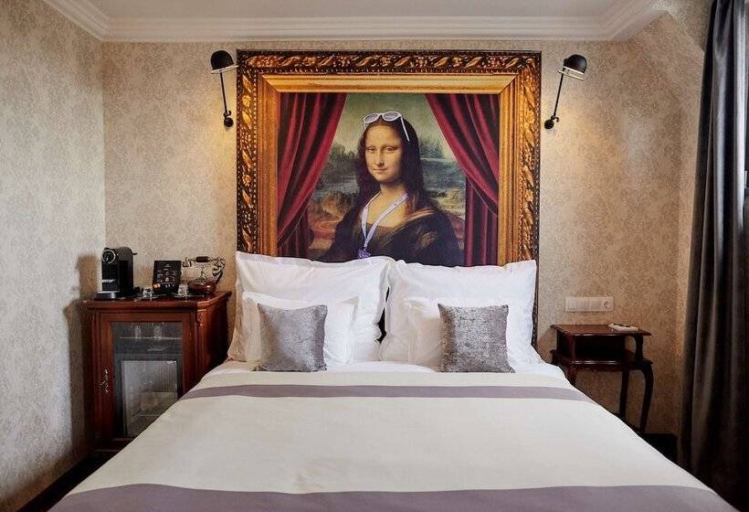 סוויטה, Mystery Hotel Budapest