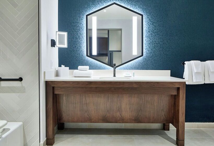 اتاق استاندارد با تخت بزرگ, Residence Inn by Marriott Nashville Downtown/Convention Center