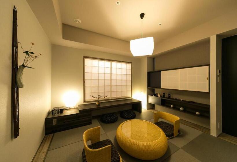 주니어 스위트, Resol Trinity Kyoto