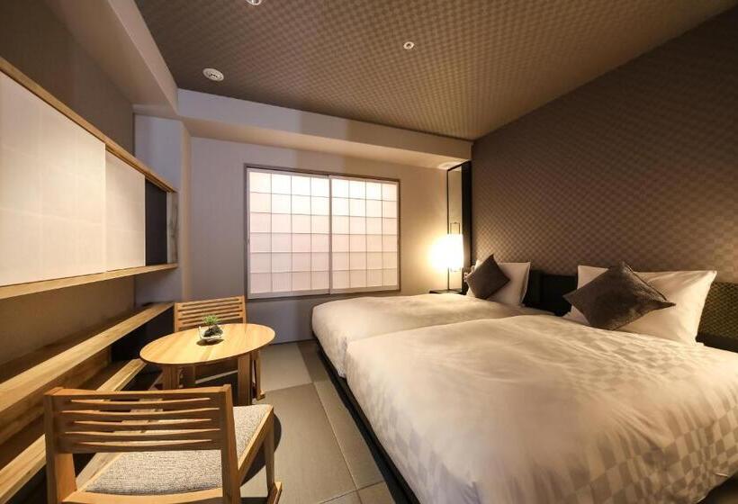 주니어 스위트, Resol Trinity Kyoto