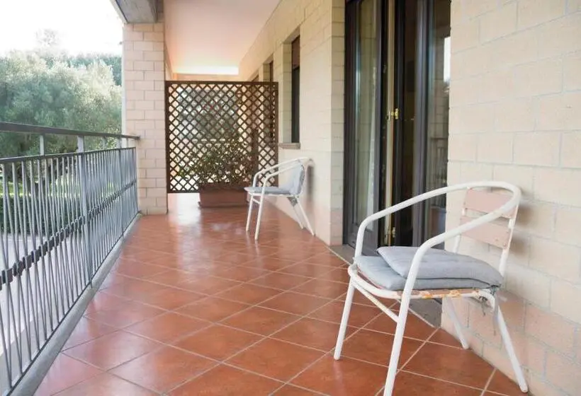 Standard-huone, Ruggiero Park