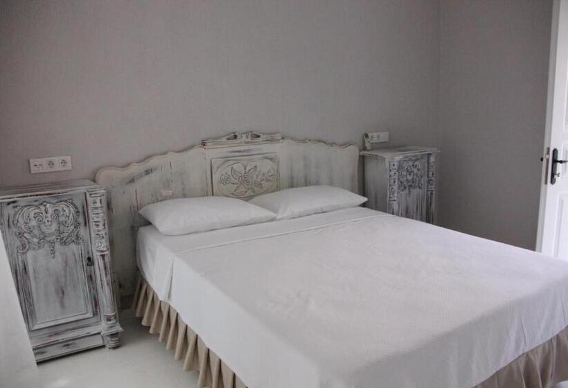 Номер Стандарт, Simira