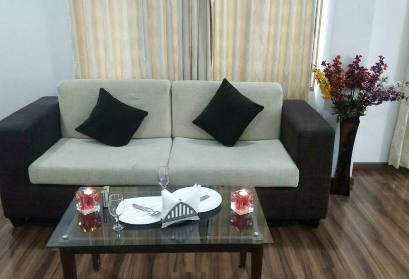 수피리어 룸, Ambient Turret