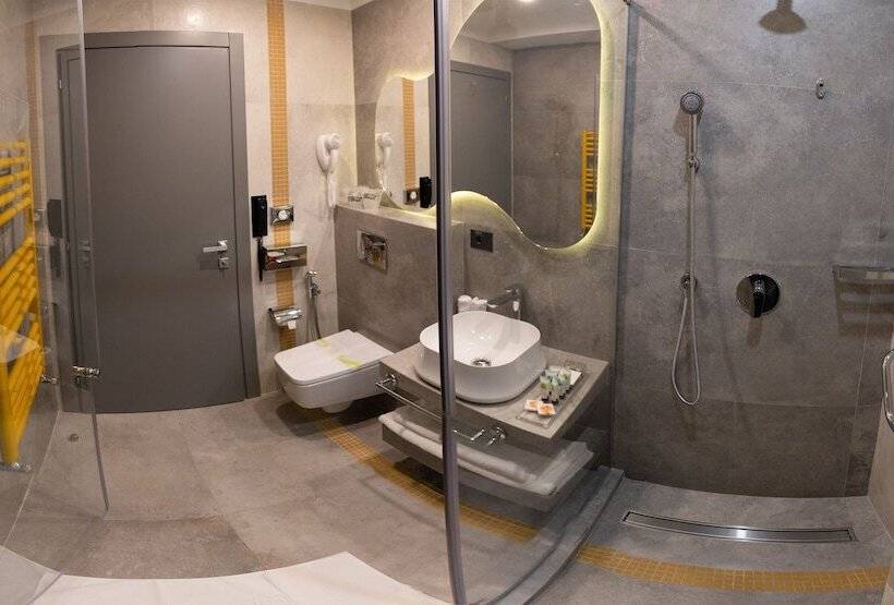 デラックスルーム, Mandachi Hotel & Spa