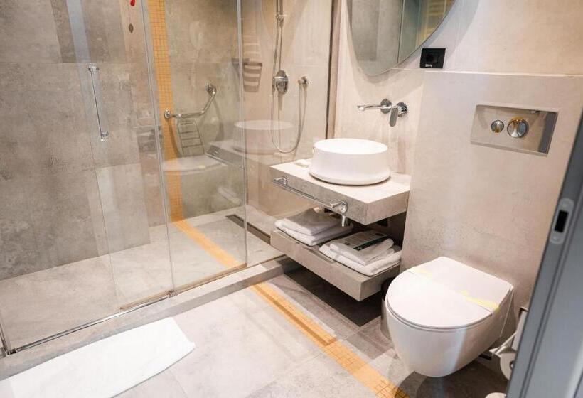 デラックスルーム, Mandachi Hotel & Spa