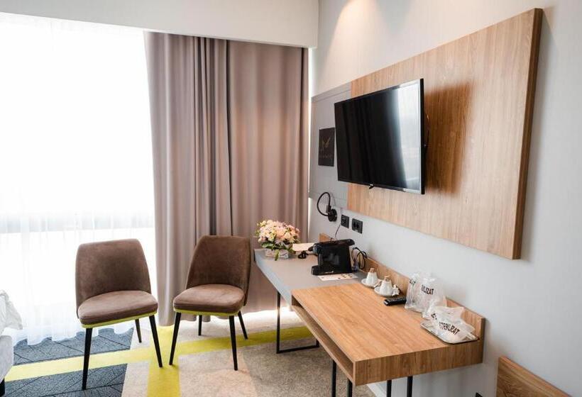 プレミアムルーム, Mandachi Hotel & Spa