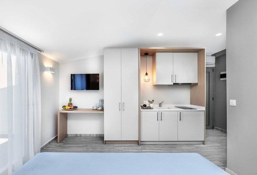 إستوديو ديلوكس, Nymphes Deluxe Accommodation