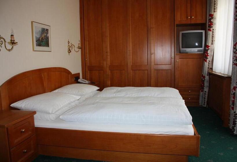 バルコニー付きスタンダードルーム, Tauernblick Thermenhotels Gastein