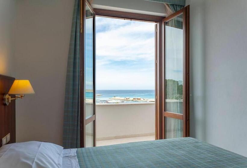 带海景的标准房, Albergo Auralba