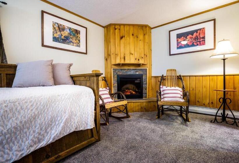 오두막, Garnet Hill Lodge