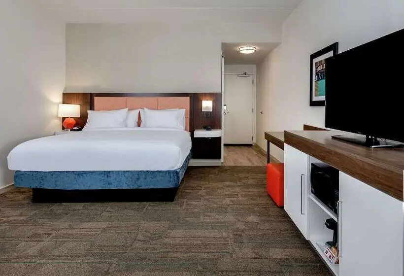 スタンダードルーム, Hampton Inn & Suites Asheville Biltmore Area