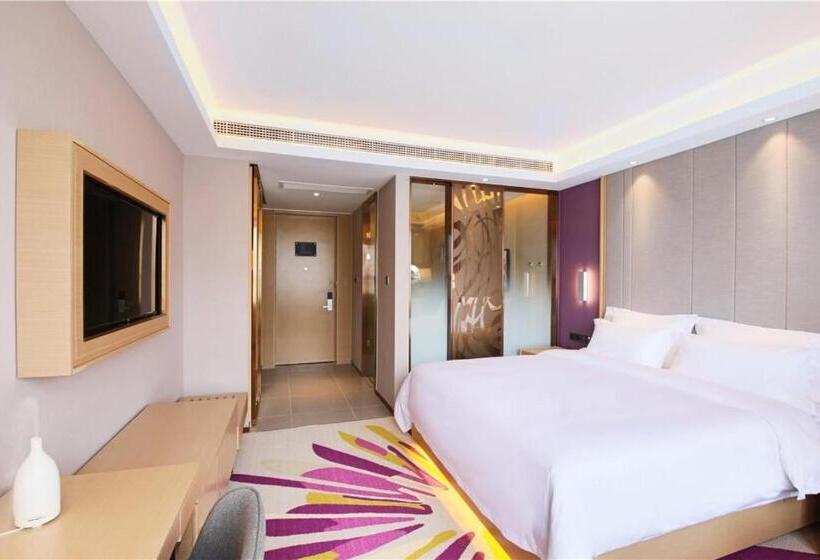 Büyük Çift Kişilik Yataklı Delüks Oda, Lavande Hotel Shanghai Huamu