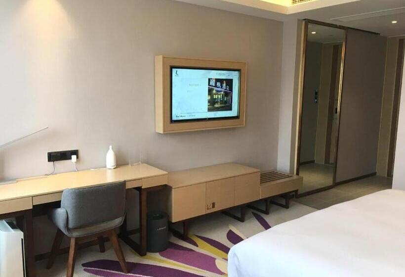 Business odası, Lavande Hotel Shanghai Huamu