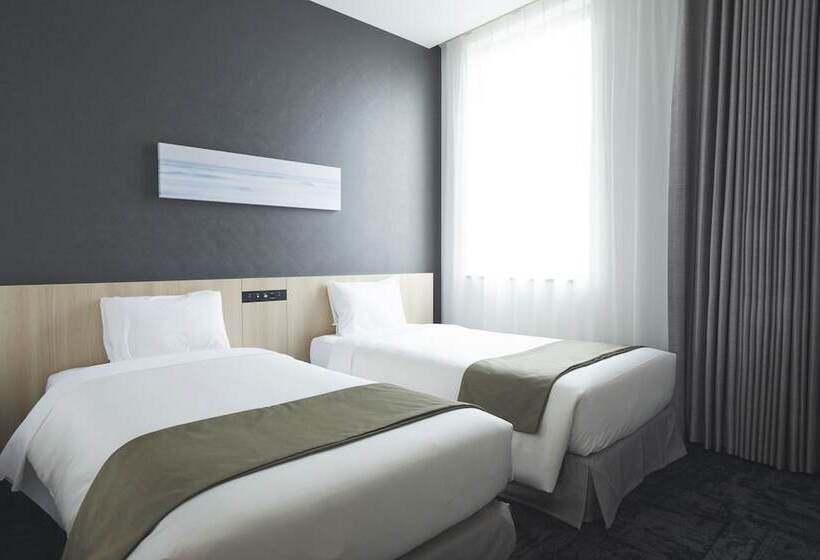 Номер Deluxe, Monday Toyosu