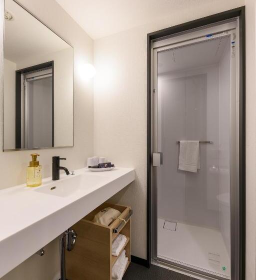 Номер Deluxe, Monday Toyosu