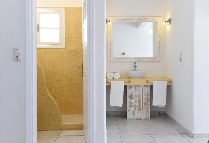 テラス付スーペリアルーム, Porto Naoussa