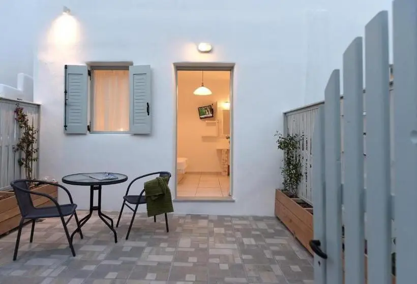 テラス付スーペリアルーム, Porto Naoussa