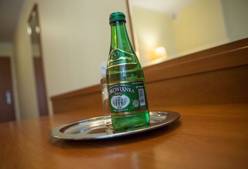 اتاق استاندارد یک نفره, Prezydencki 3 Star