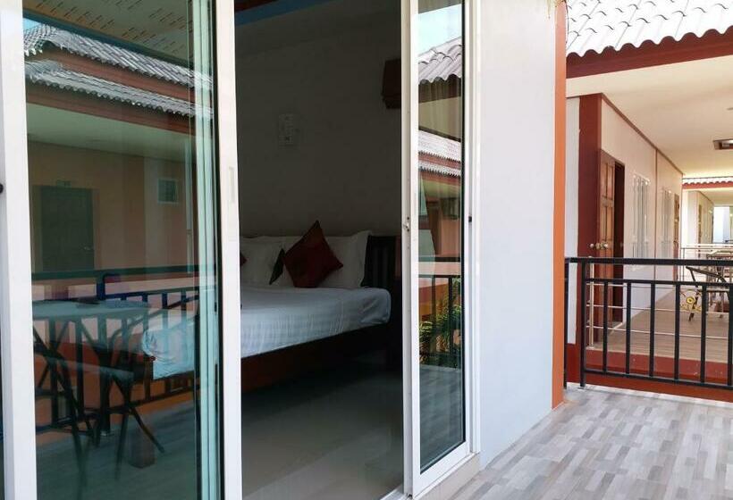 디럭스 룸, Tamarind Lanta Resort
