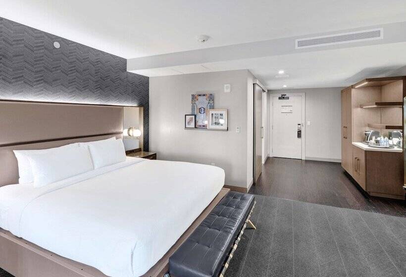 Люкс, Tulsa Club Hotel, Curio Collection By Hilton
