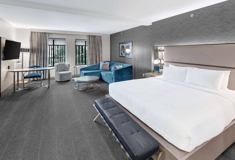 جناح, Tulsa Club Hotel, Curio Collection By Hilton