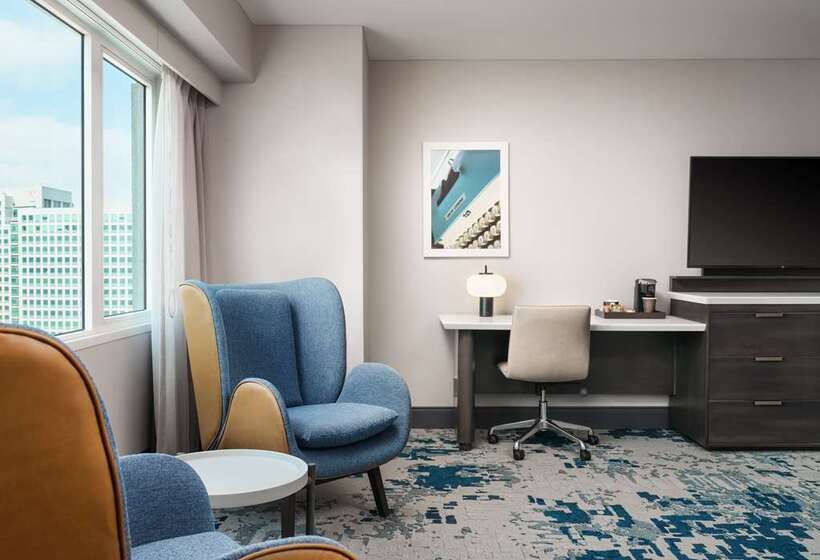 جناح سرير كينج, Tulsa Club Hotel, Curio Collection By Hilton