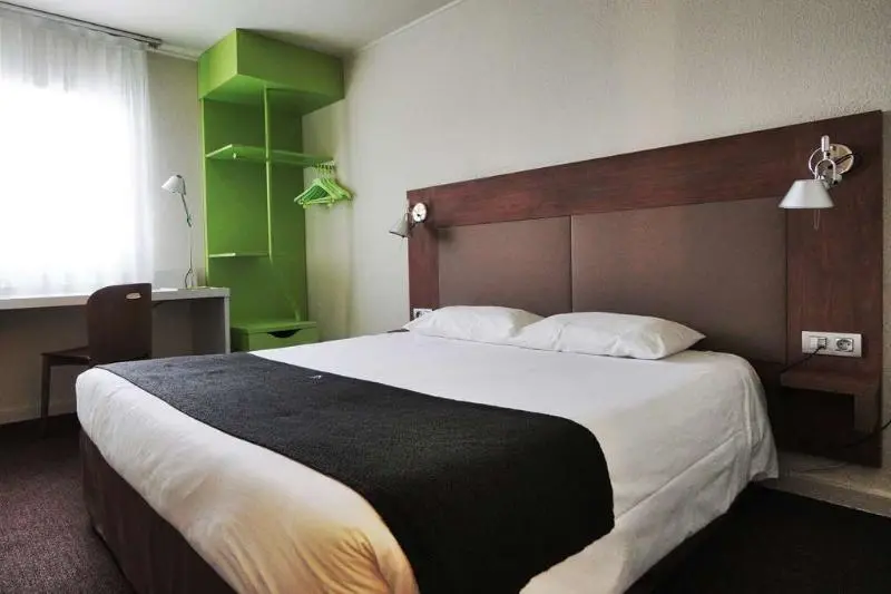 キングサイズベッドのスタンダードルーム, City Express Plus By Marriott Merida