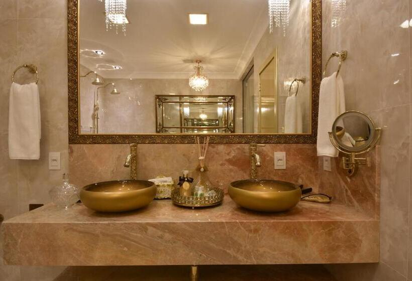 Люкс Мастер, Colline De France