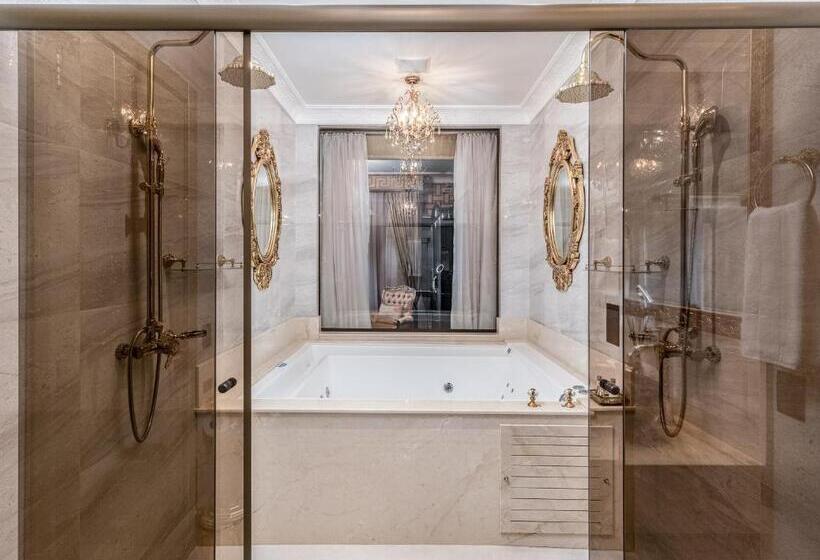 Люкс Мастер, Colline De France