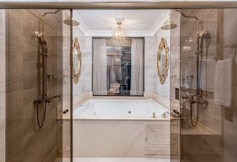 Люкс Мастер, Colline De France