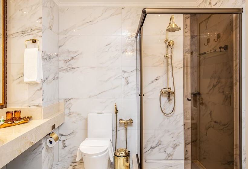 Люкс с гидромассажем, Colline De France