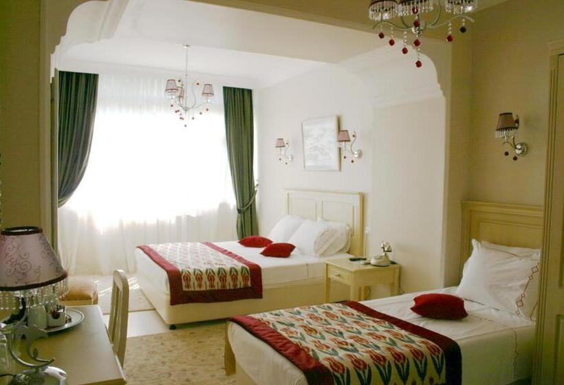 اتاق استاندارد سه نفره, Divas Silver