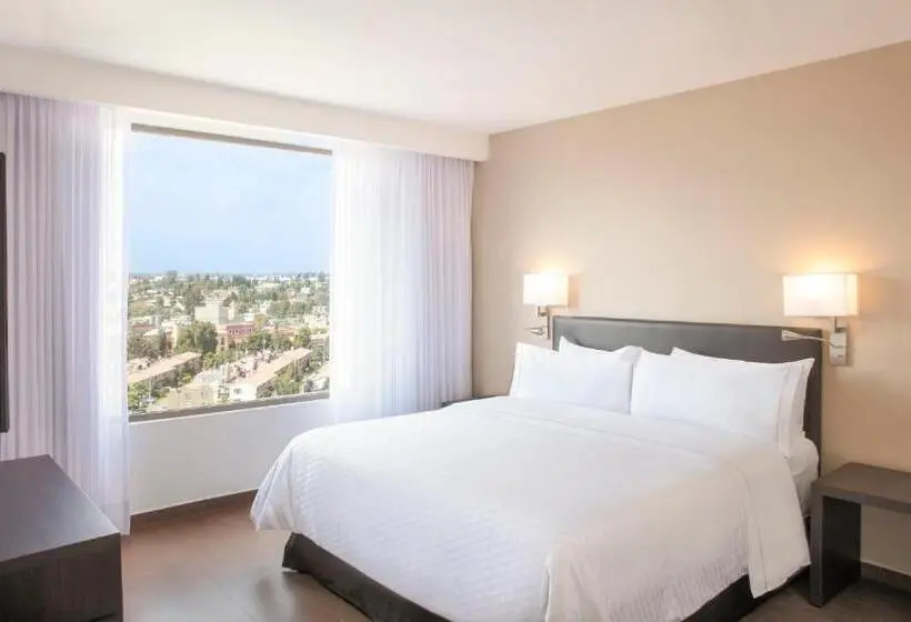 キングサイズベッドのスーペリアルーム, Fiesta Inn Express Puebla Explanada