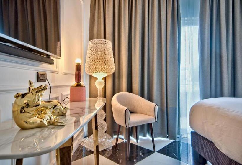 سوییت اجرایی, Holm Boutique & Spa Ik Collection